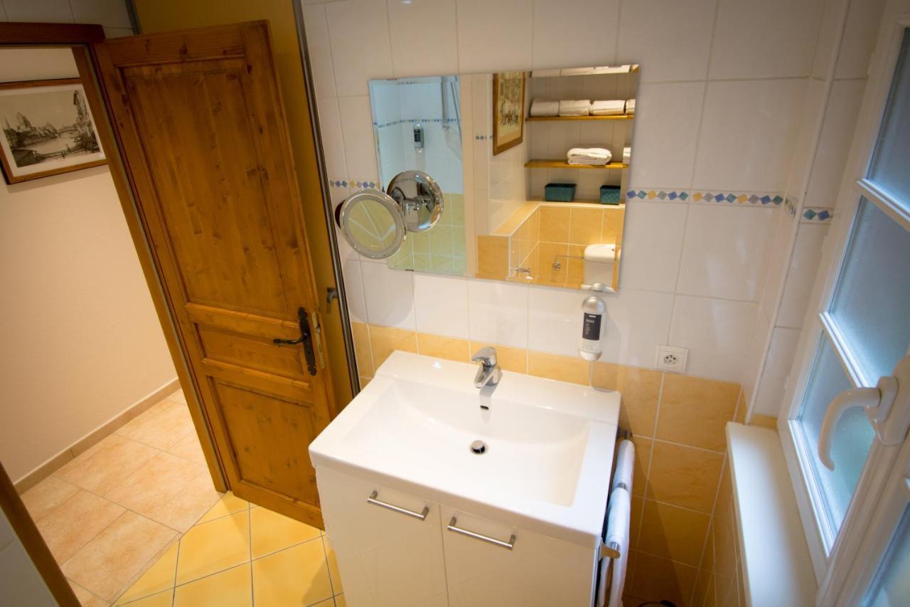 Gite **** Des Bains Strasbourg Luaran gambar